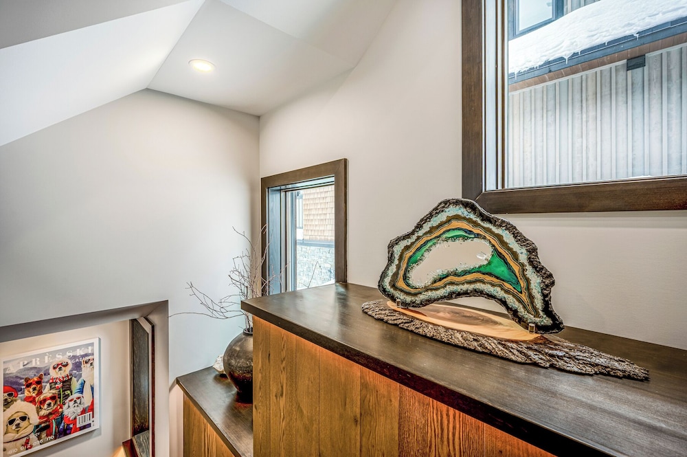 Opulence At Big White