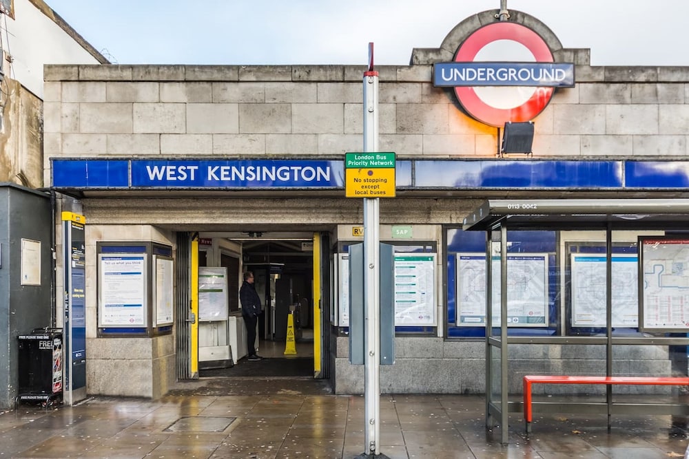 Kensington Charming and Bright Flat