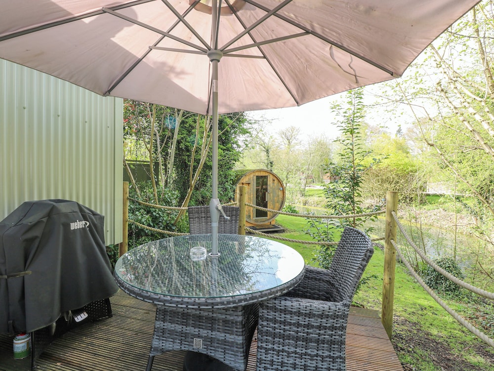 Damsel Shepherds Hut