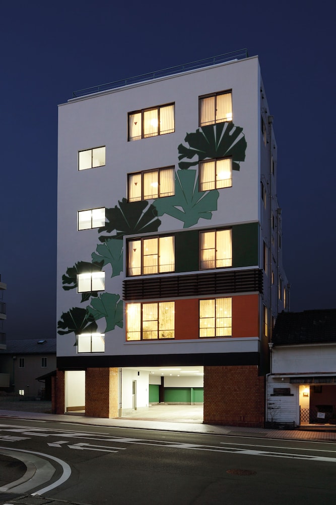 Guest house TIGA - Hostel