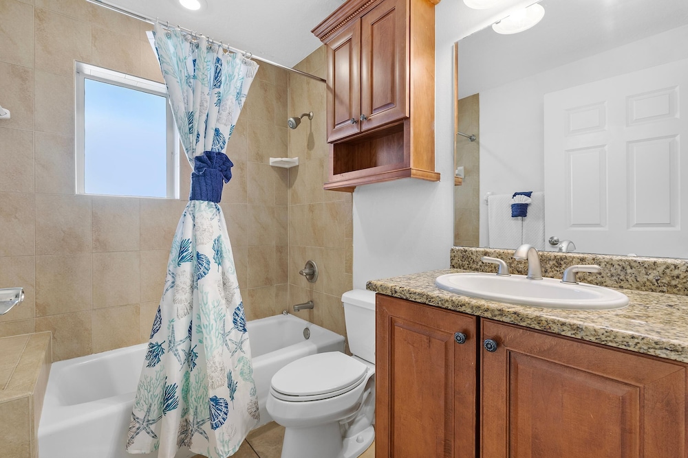 Atlantic Villas 302