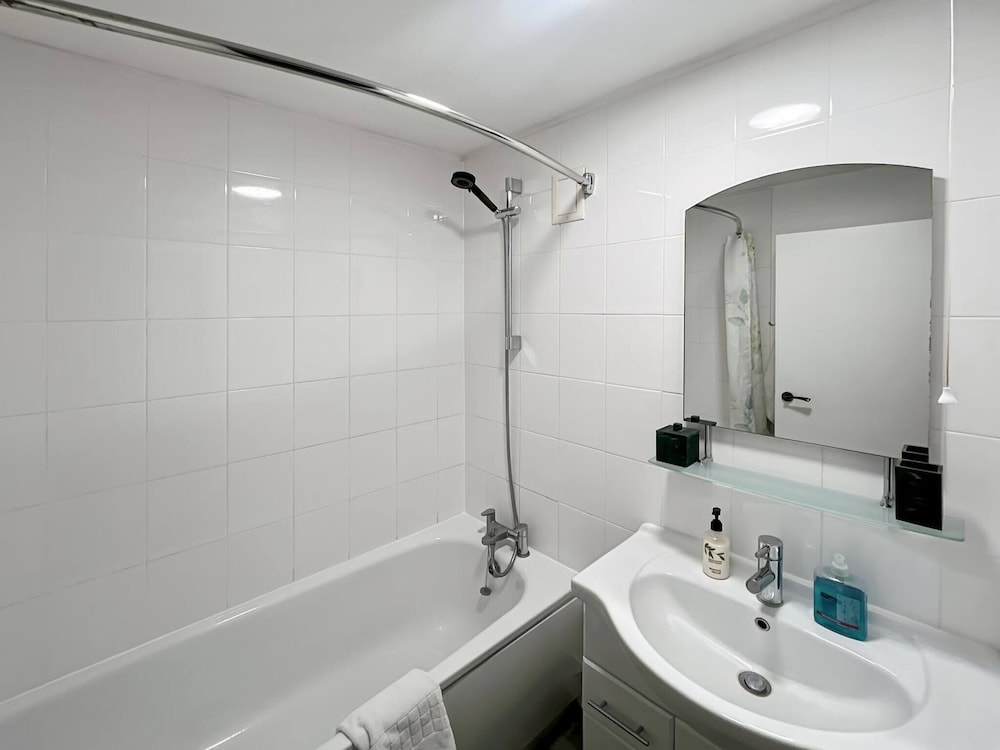 Cozy 1-bed Apartment In Central Brighton Sleeps 2
