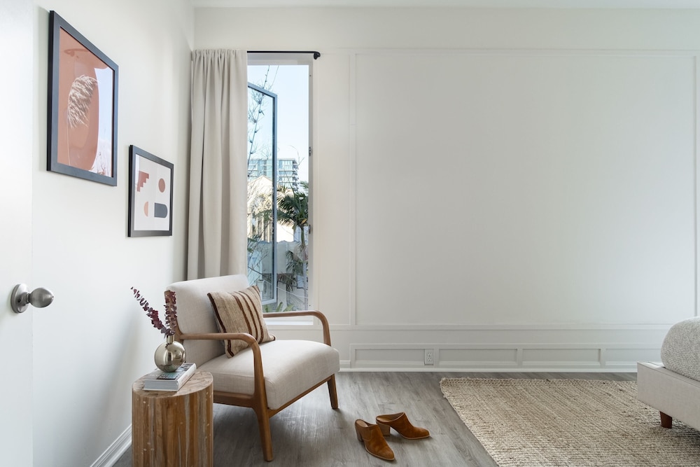 Balboa I by Avantstay - Stylish Condo Balboa Park Adjacent w/ Views! view 4