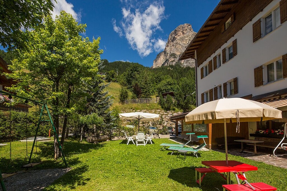Maria Hotel