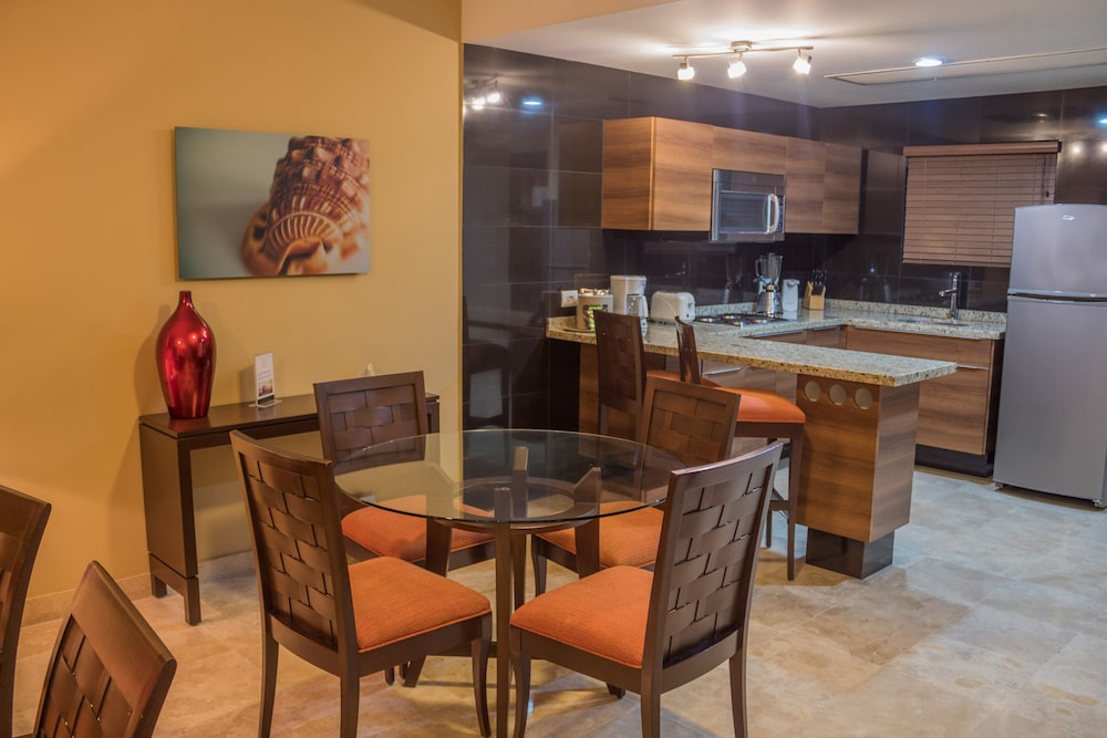 Puerto Vallarta Vacations - Sunset Plaza Beach Resort  Spa Pto Vallarta All Inclusive - Property Image 13