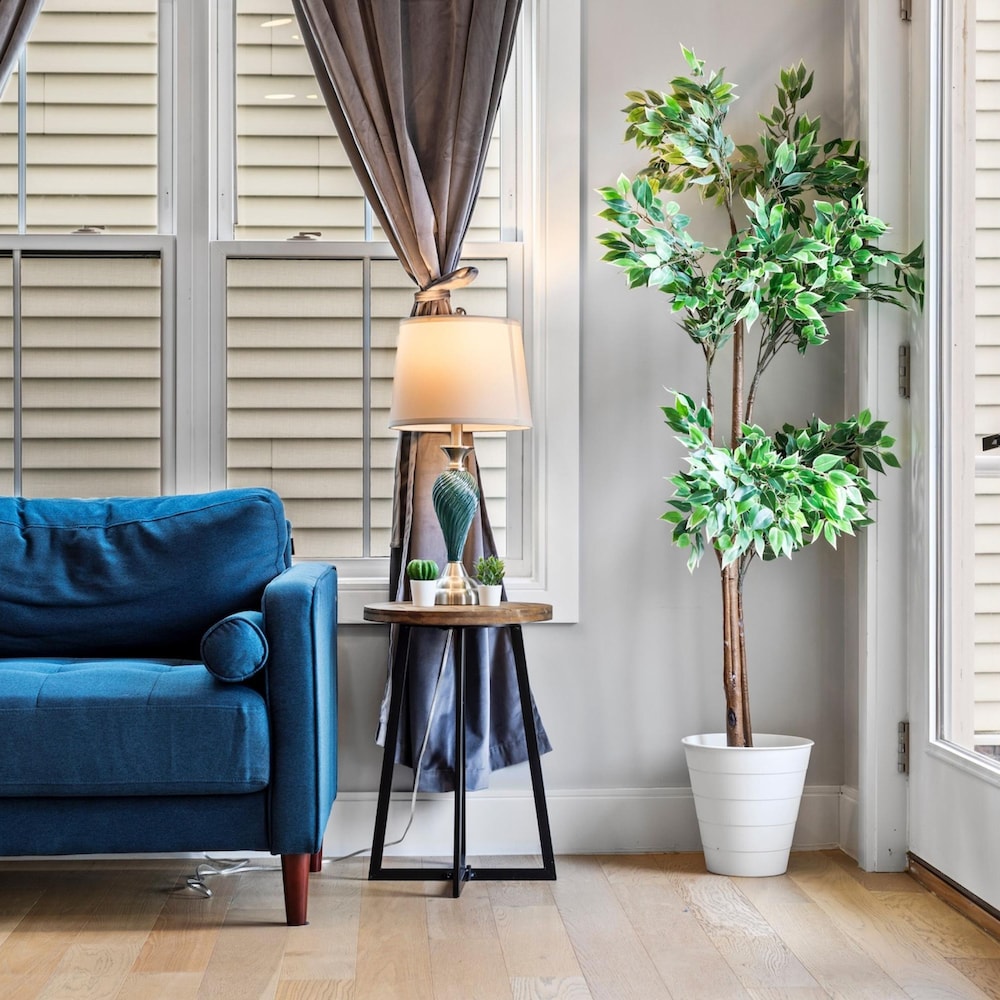 Boston Vacations - Luxury 2BD 2BA Near Logan Airport and T Station - Property Image 14