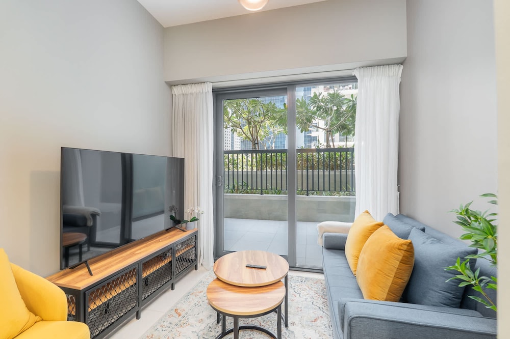 Excellent 1 Bedroom in Zada Tower With Balcony
