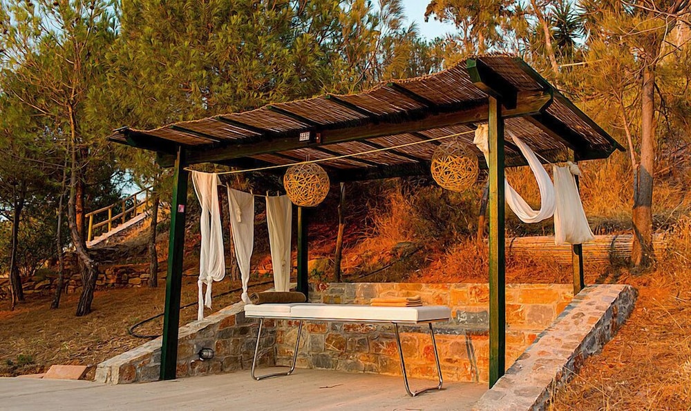 Wild Pear Villa