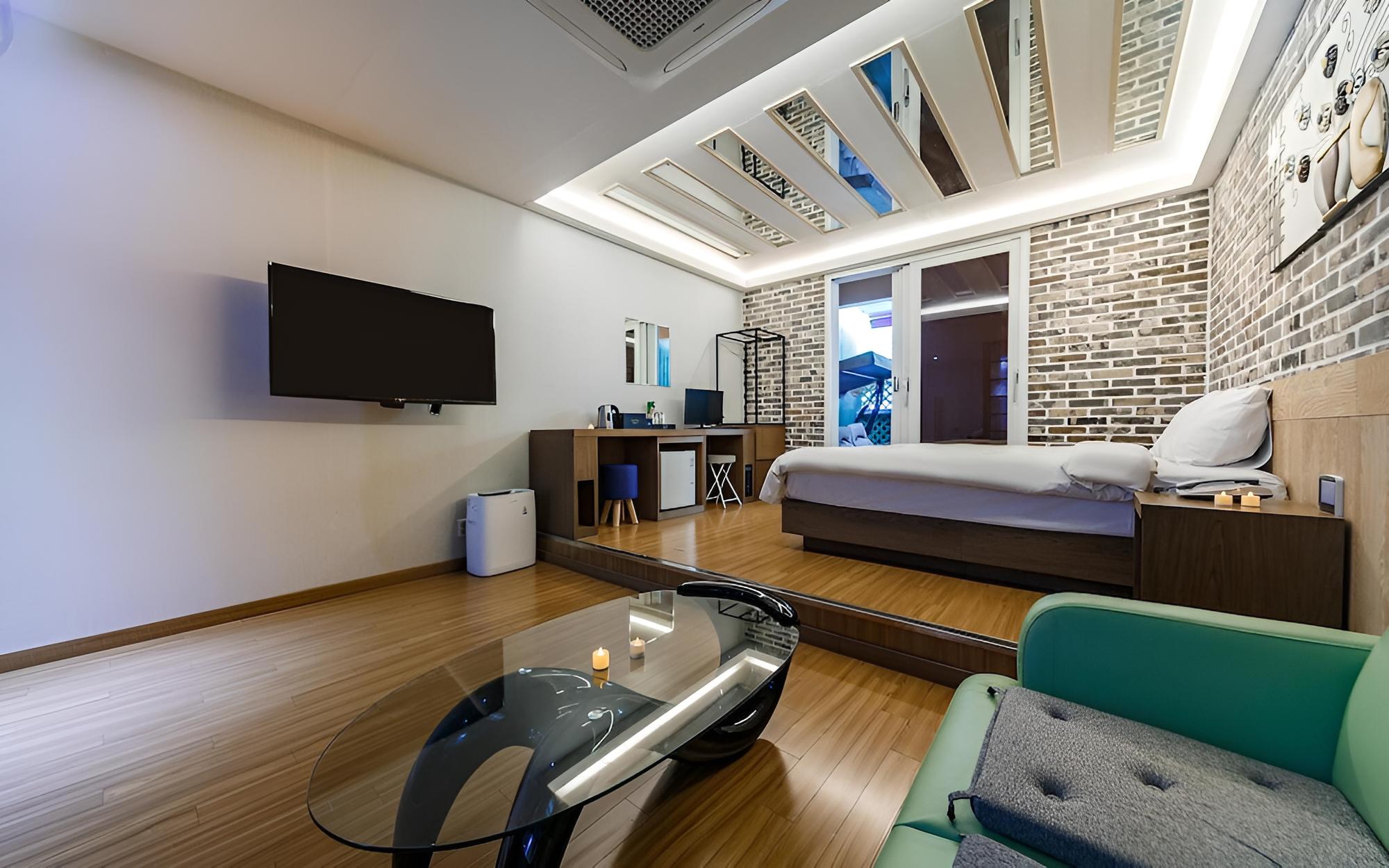 Iksan Jaja Hotel view 4