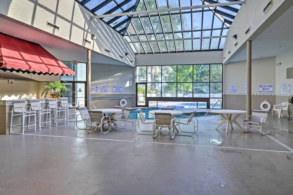 Ocean-view Balcony: Myrtle Beach Resort Condo!