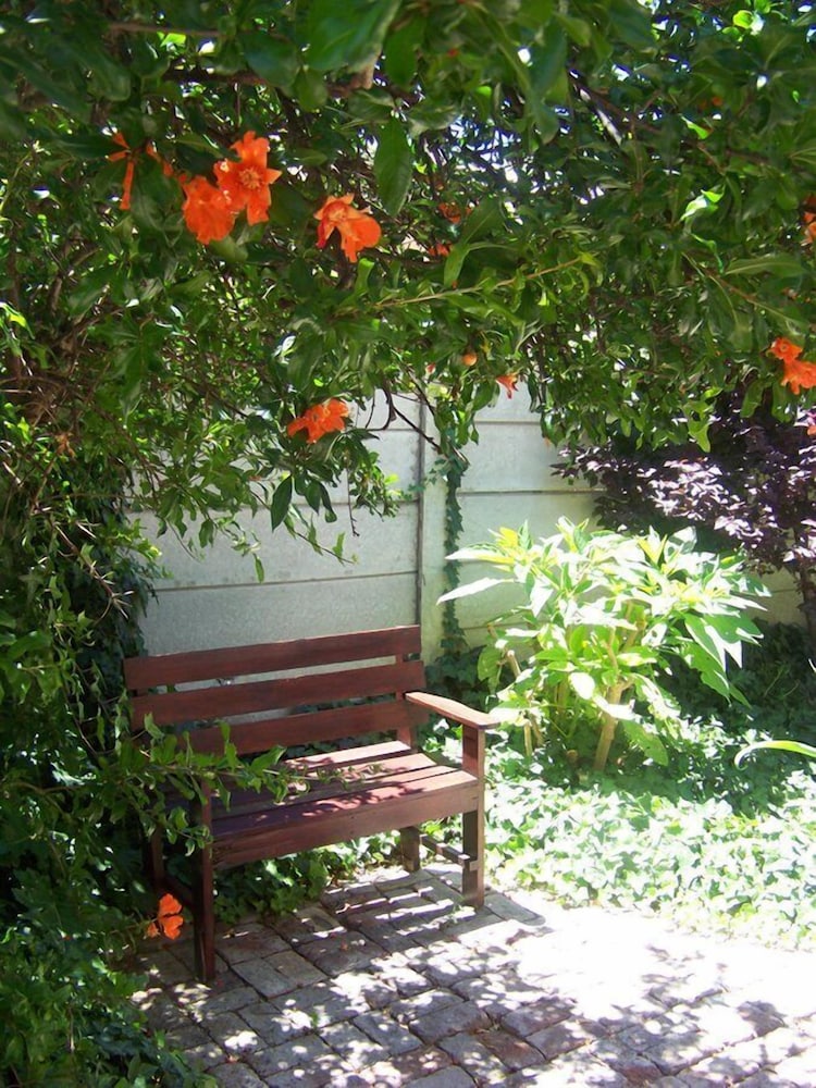 La Paix Guest House