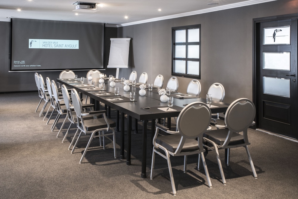 Frejus Vacations - Van der Valk Hotel Saint Aygulf - Property Image 3