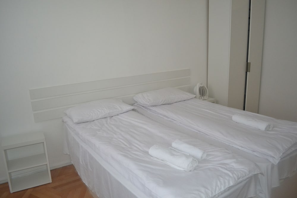 Guest House 36