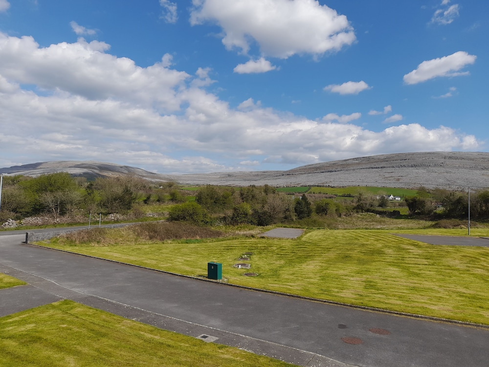Burren Way Cottage 09 view 3