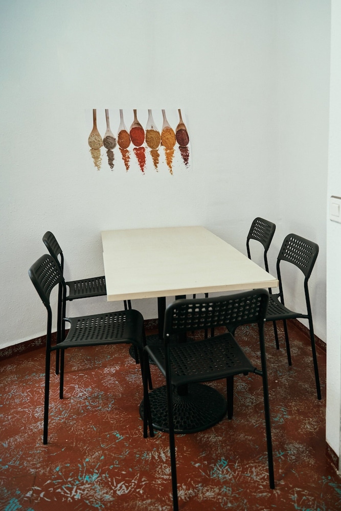 LOFT APART & HOSTAL Group