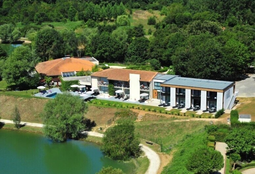Les Jardins du Lac, The Originals Relais (Relais du Silence) - Property Image 42