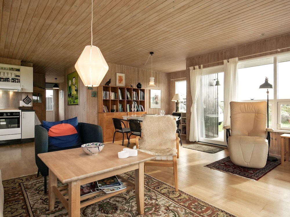 Deluxe Holiday Home in Løkken near Sea view 3