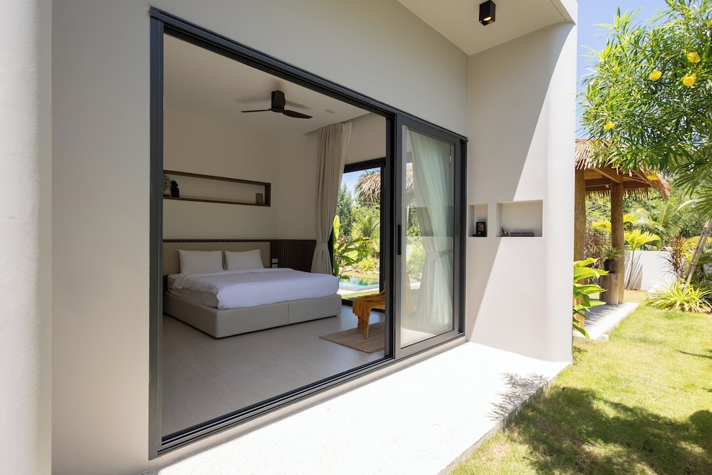 Barefoot Villas by Satori
