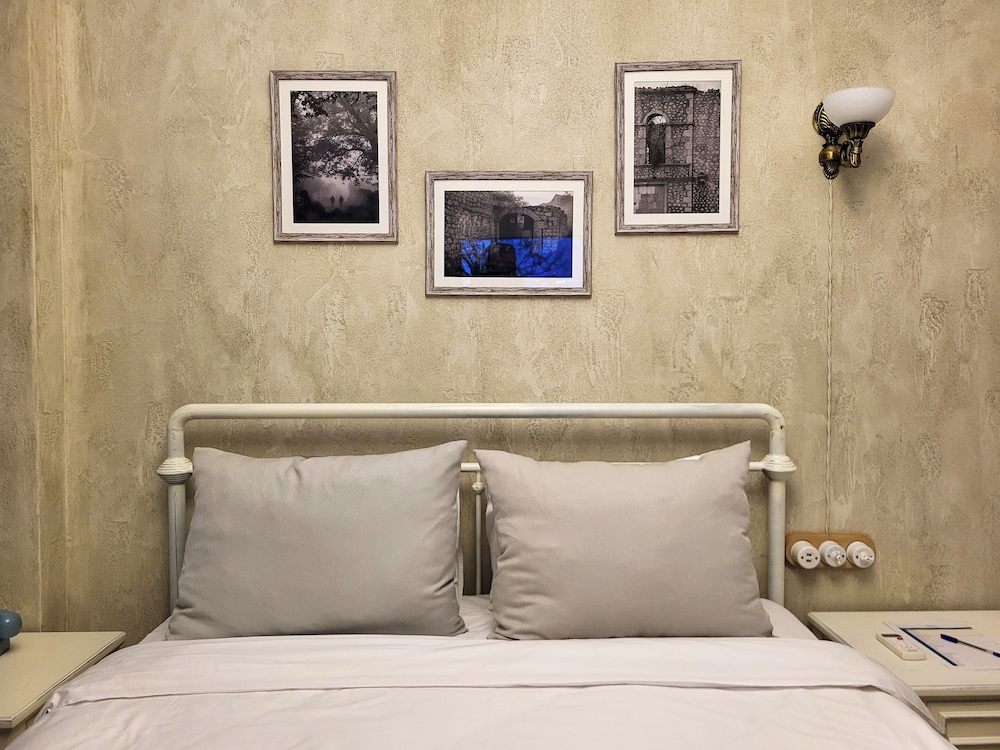 Yasemen Hotel