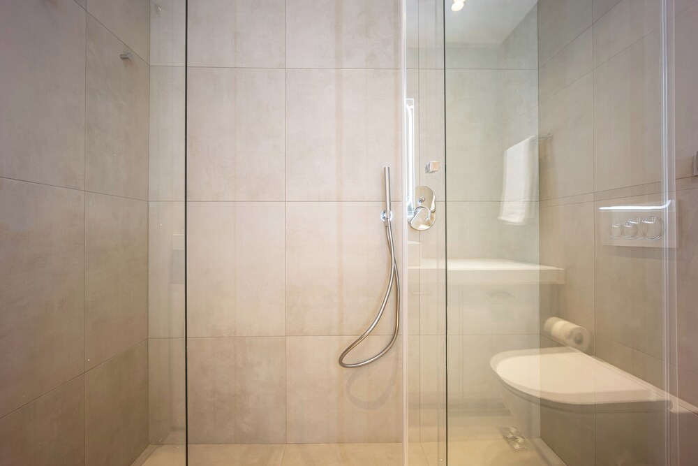 Marbella Living Pangrati By O&O Group