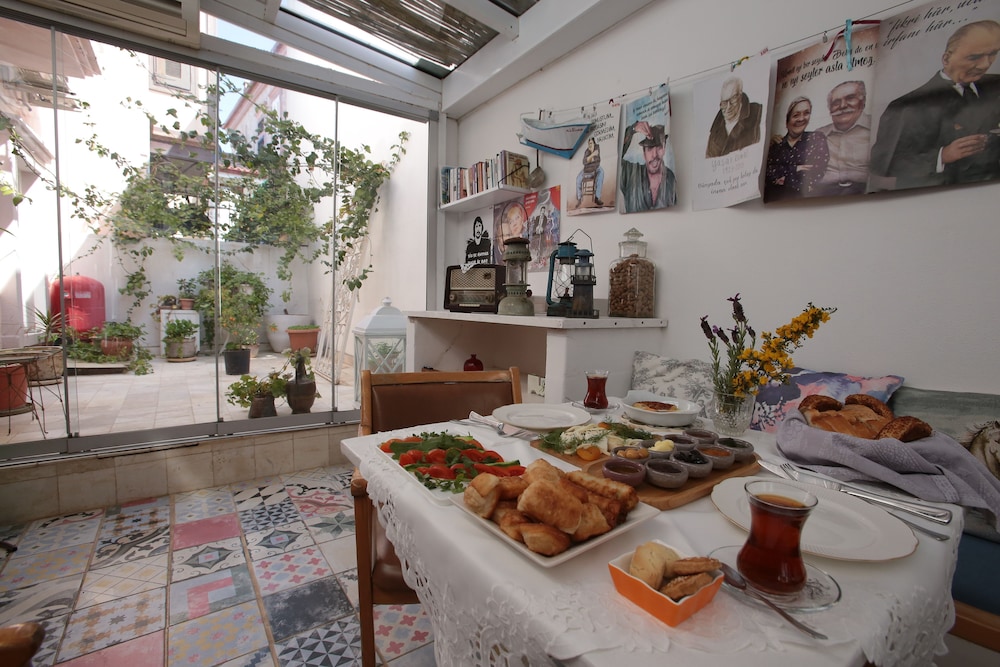 Moshinos Otel - Image 10