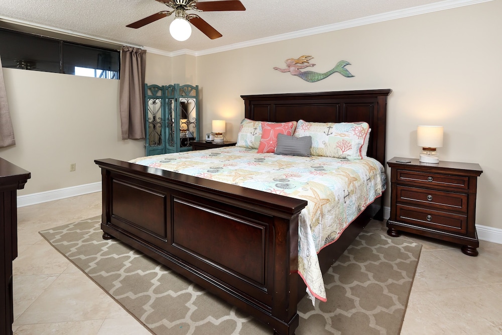 Gulfside 302 by Brooks and Shorey Resorts
