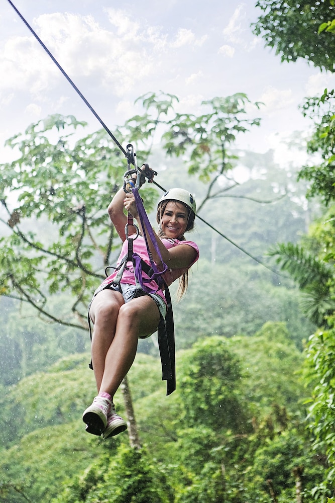 Arenal Paraíso Resort & Thermo Mineral Hot Springs