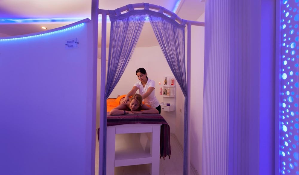 Blue Diamond Alya Hotel - All Inclusive