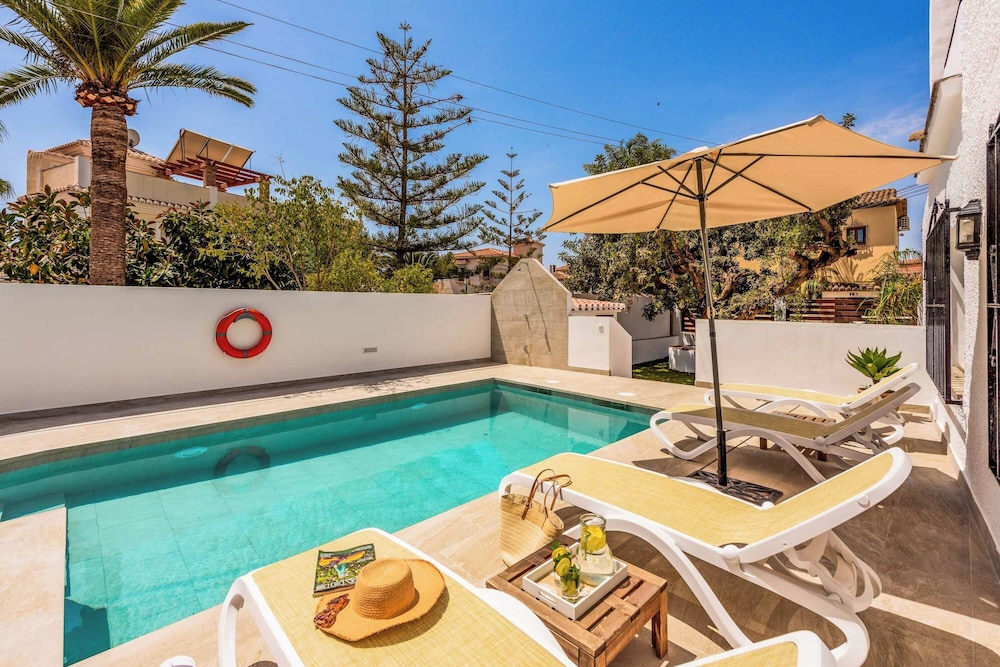 Villa El Algarrobo