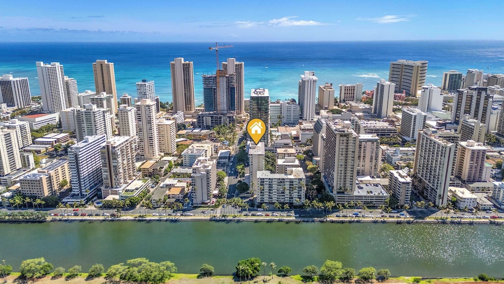 Aloha Surf Waikiki