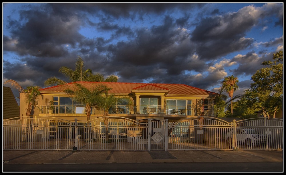 Cocomo Guesthouse, Spa and Conference Centre