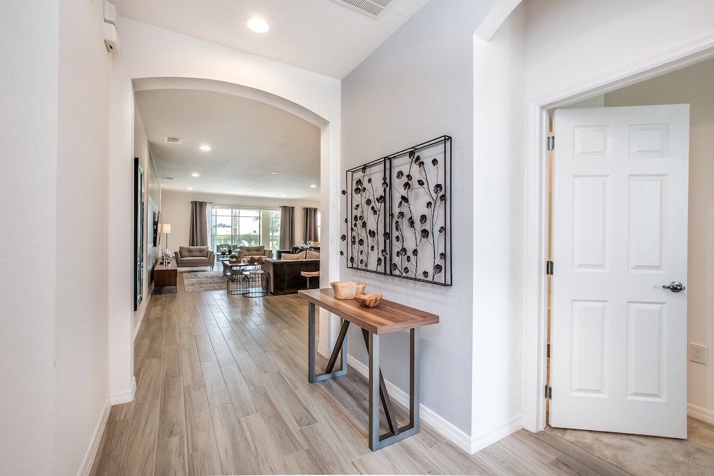 14 Bdrm 11 Bath Villa For 30 - Image 2