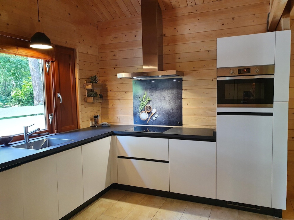 Villa in Forest With Private Sauna