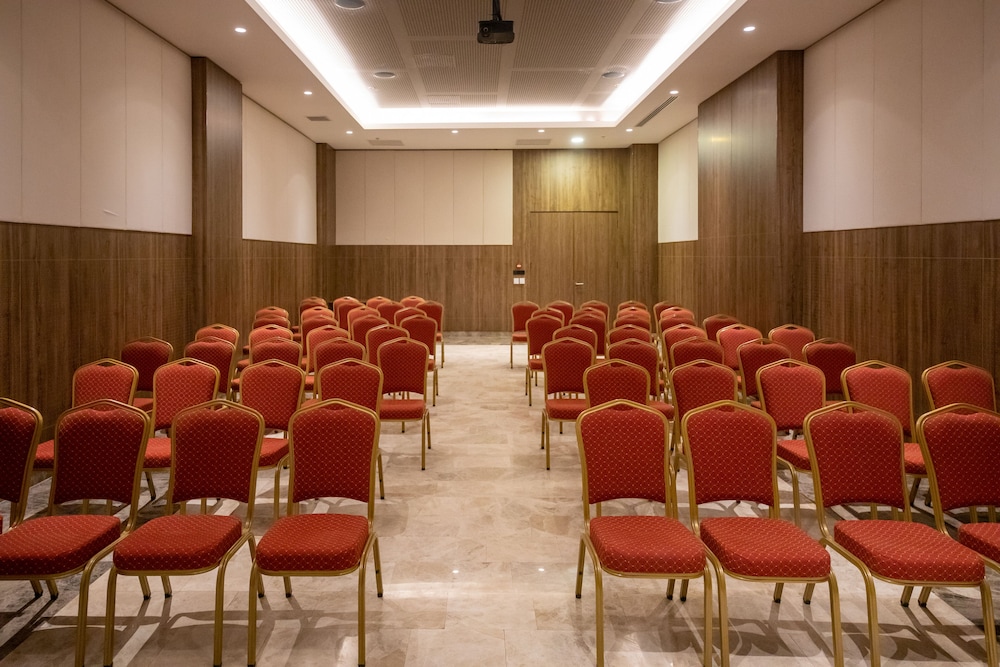 Engin Otel - Image 13