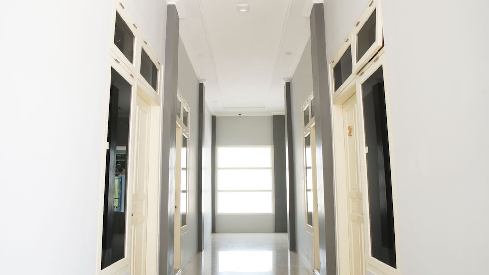 Djuragan Kamar Karangnongko view 4