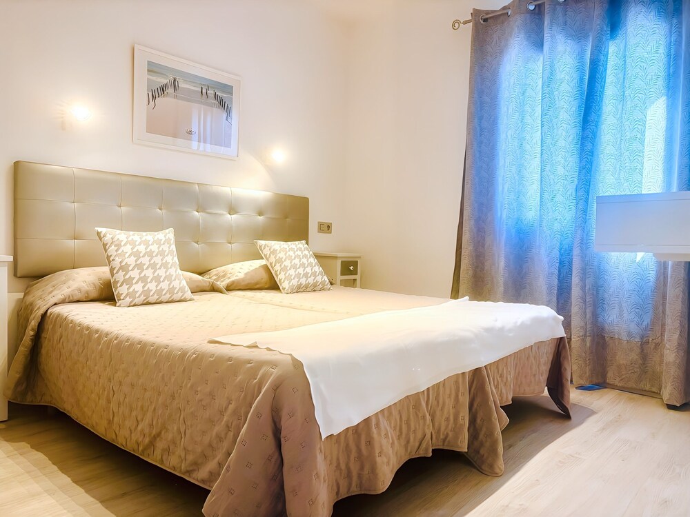 Apartment Bellissima With Pool and Wi-fi, 200m From the sea in Puerto del Carmen