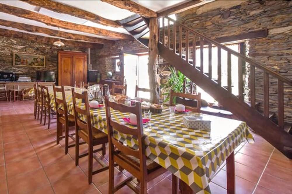 Chambres d'Hotes La Ferme de Bizoin view 5