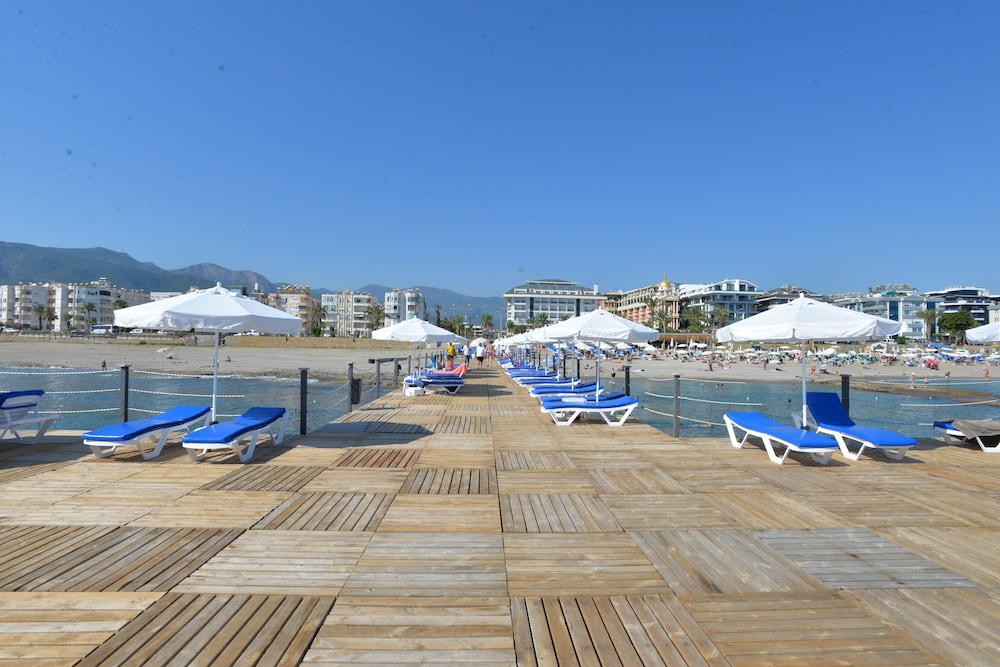 White Gold Hotel & Spa - Image 56