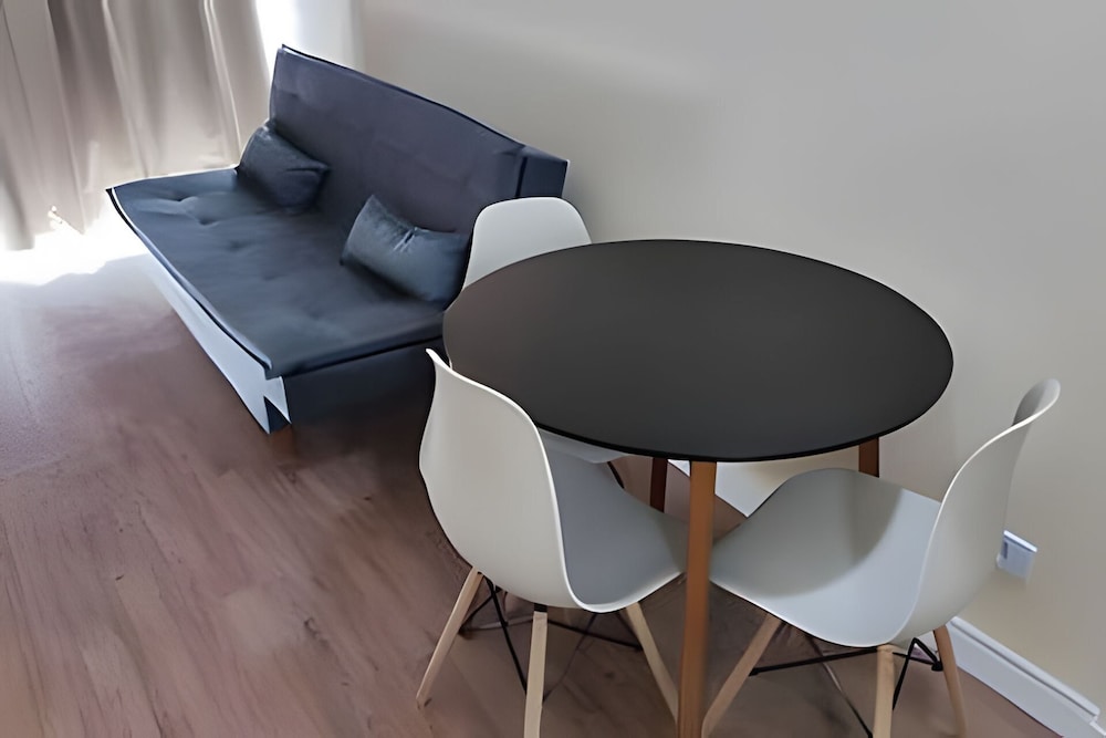 Apartamento Novinho Liberdade SP