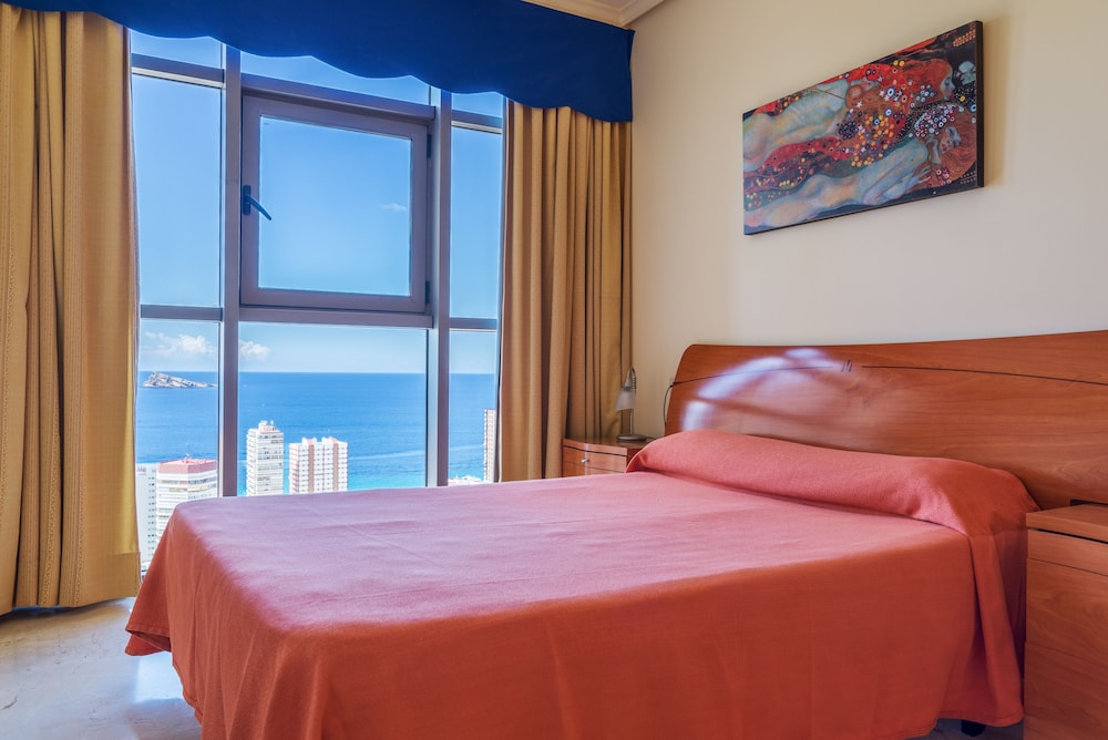 APARTAMENTOS GEMELOS 20 - BENINTER