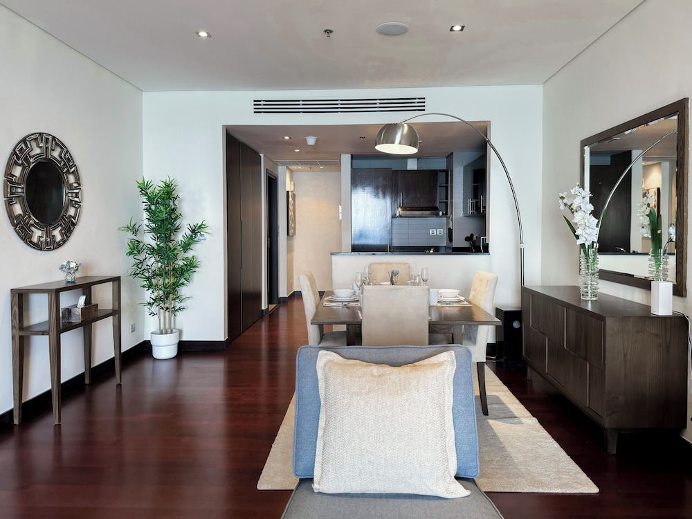 Resort Apartments - Royal Amwaj North