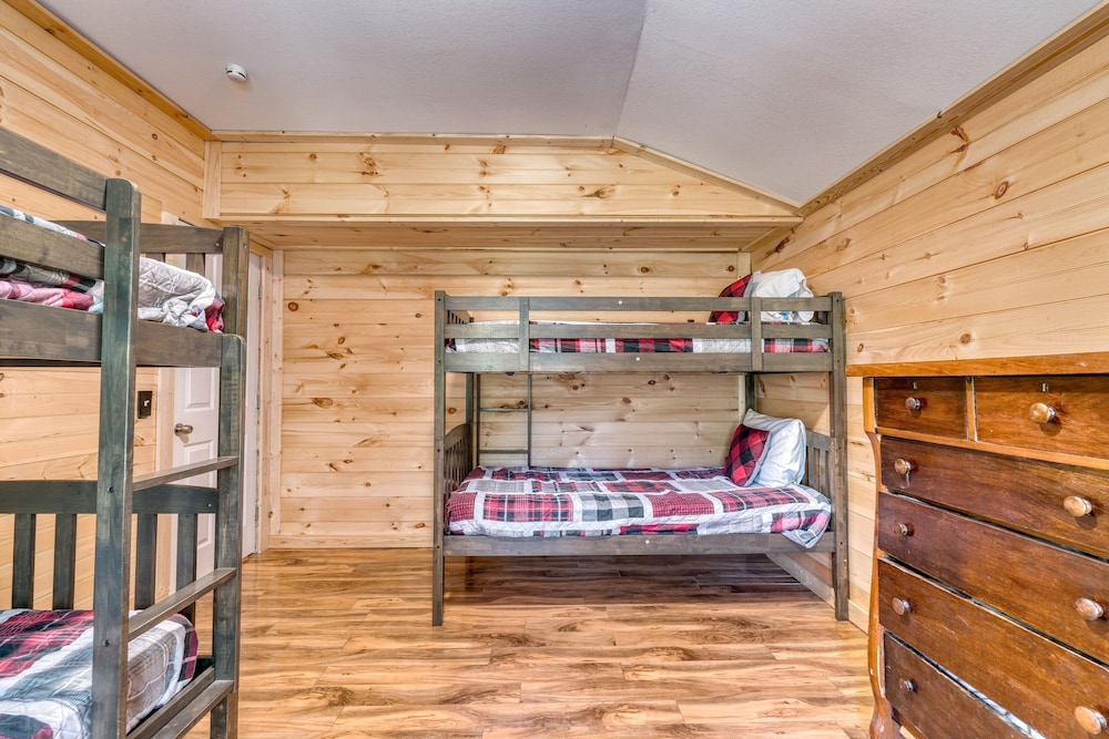 The Rustic Cottage by Avantstay Hot Tub Fire Pit Pool Table 5mins to Town