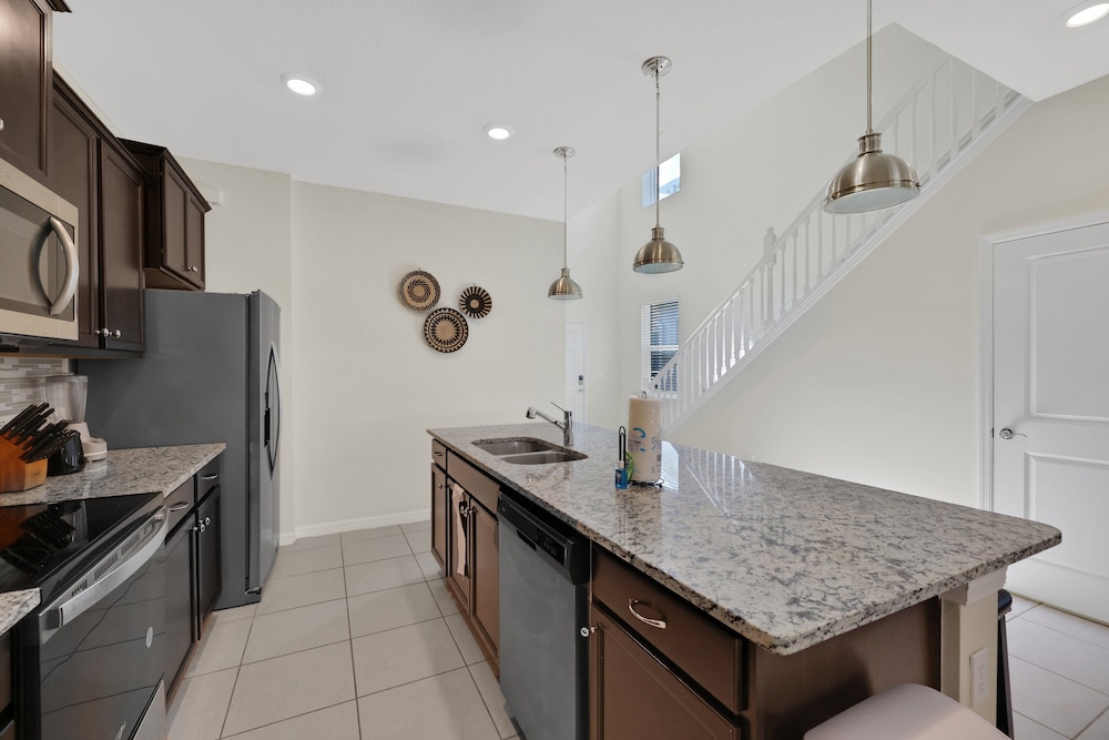 3931la-windsor Island Resort 6 Bedroom Home