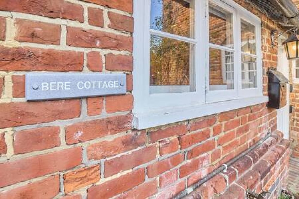 Host Stay Bere Cottage view 2