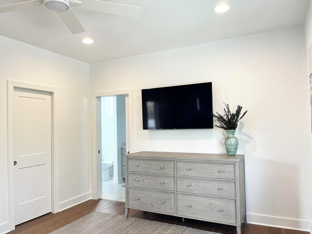Munson Street 303