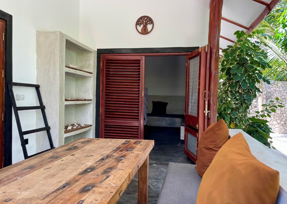 Baobab Bungalows