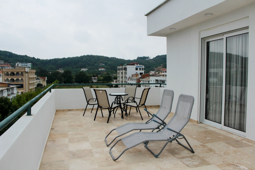 B&B Lovac Azurina