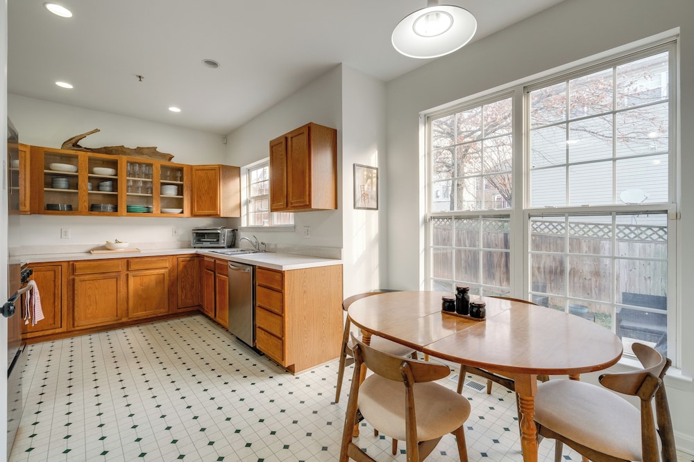 4 Mi to Nationals Park: Quiet Getaway w/ Fire Pit