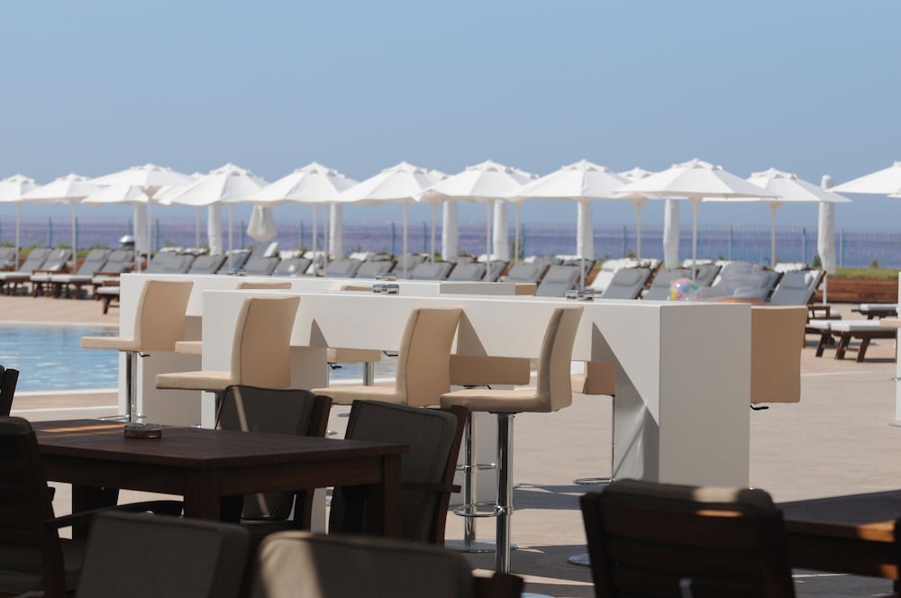 Gold Island Selected Hotel