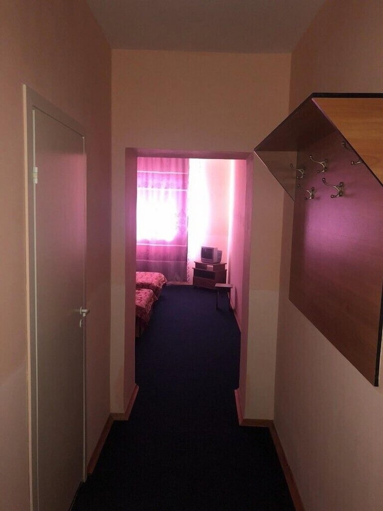 Argo - Hostel